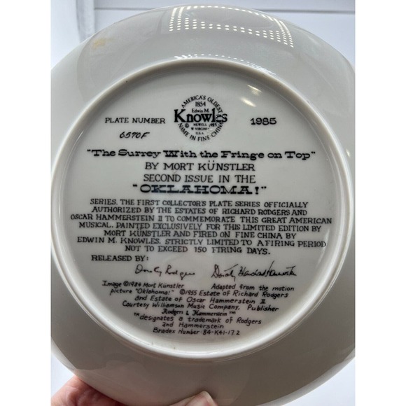 Vintage Knowles The Surrey With The Fringe on Top From Oklahoma Collectors Plate - Picture 5 of 8